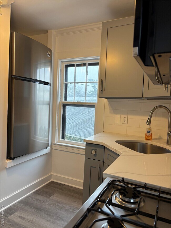 Photo - 225 Lexington Ave