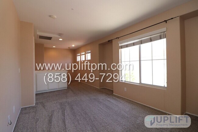 8281 Gold Coast Dr Unit 3