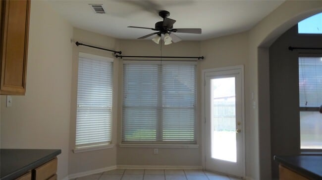 Photo - 4822 Schiller Park Ln