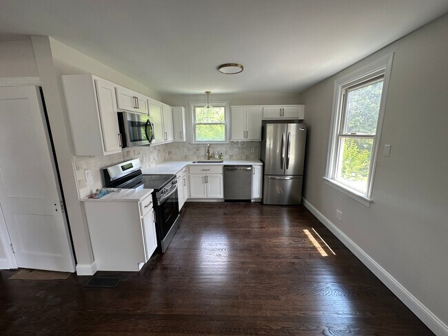 Photo - 3896 Weirman Ave