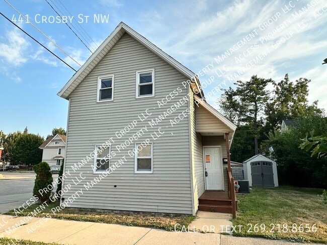 Building Photo - 441 Crosby St NW Rental