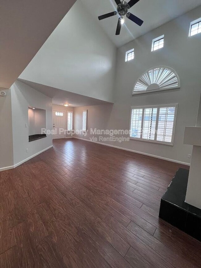 Photo - 1205 East Michigan Ave