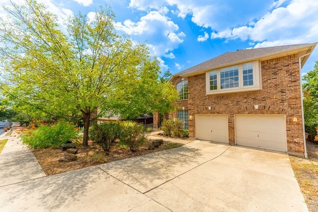 Photo - Spacious and stunning 4 bed 3.5 bath in Austin!!!