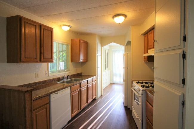 Photo - 2 Bedroom Mobile Home for Rent