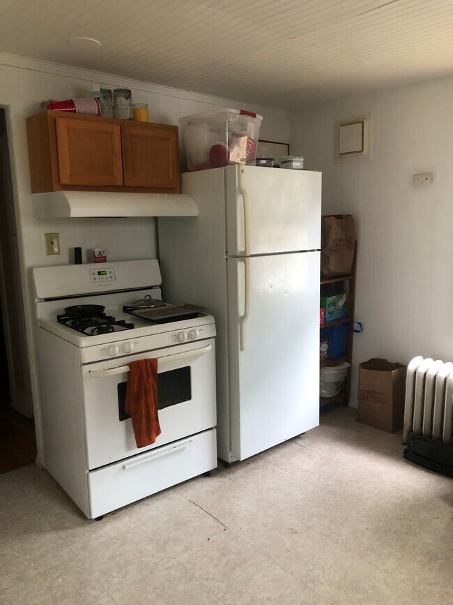 Photo - 131 N Bedford St