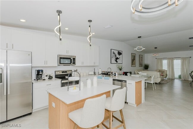 Building Photo - 5466 Double Eagle Cir Unit 3425