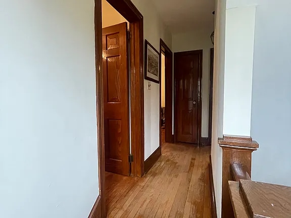 Photo - 6415 Broad St