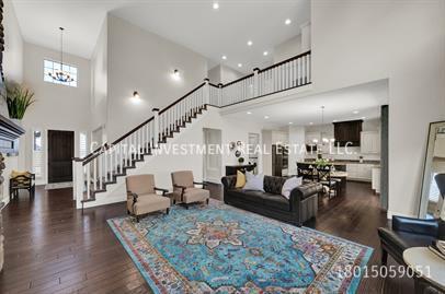 Photo - 222 Parkway Cir