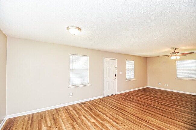 Photo - 1016 Harrill St