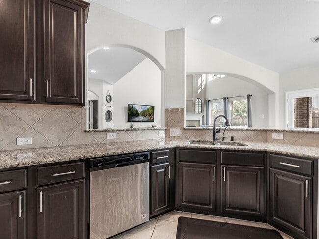 Building Photo - 23106 Willowford Glen Ln