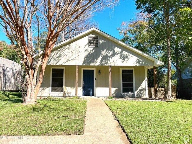 Building Photo - Move In Ready 3br/1Ba Rental