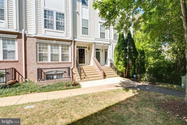 Building Photo - 11582 Cavalier Landing Ct Unit 904A Rental