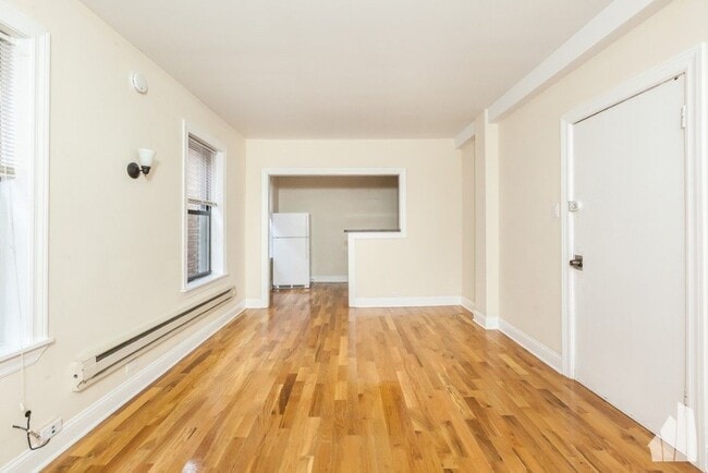 Photo - 1347 N Dearborn St