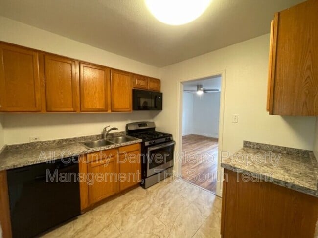 Photo - 1400 Galena St