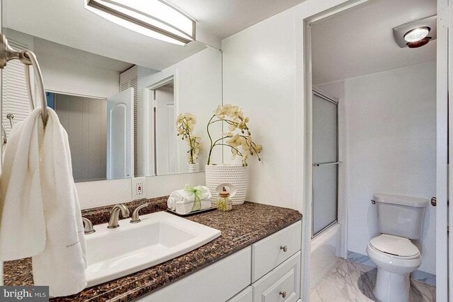 Photo - 1225 Martha Custis Dr Unit 404