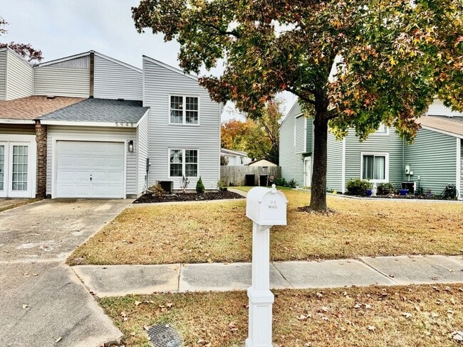 Building Photo - Updated & Ready For You On 12-05-25! A Pet...