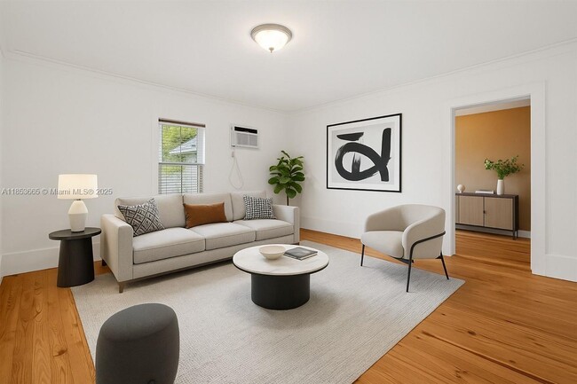 Building Photo - 1721 SW 21st Ter Rental