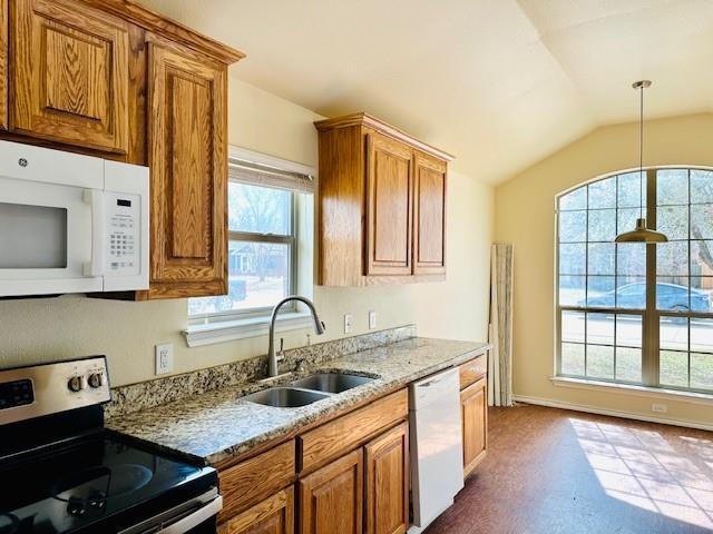 Photo - 414 Oxford Loop