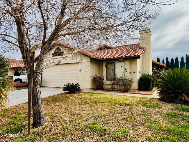 Building Photo - 3220 E Ave S2