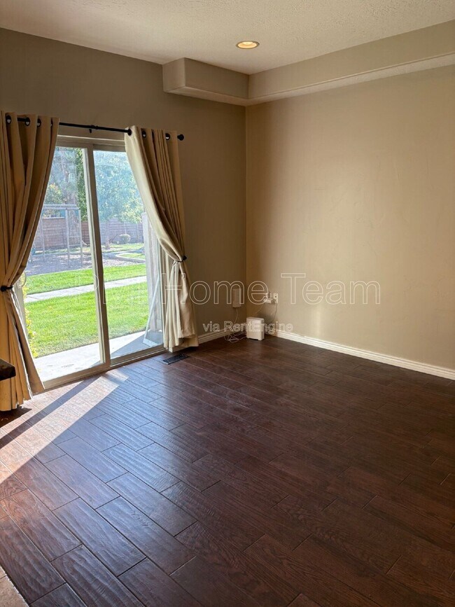 Photo - 260 Ailee Lane