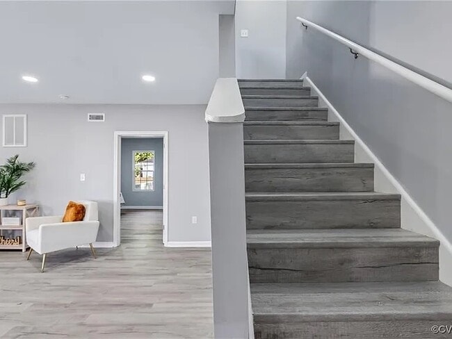 Photo - 904 Willcox St