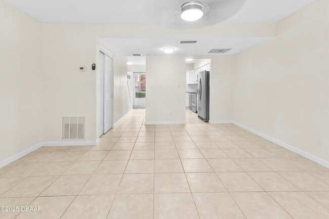 Photo - 2200 S Palmetto Ave