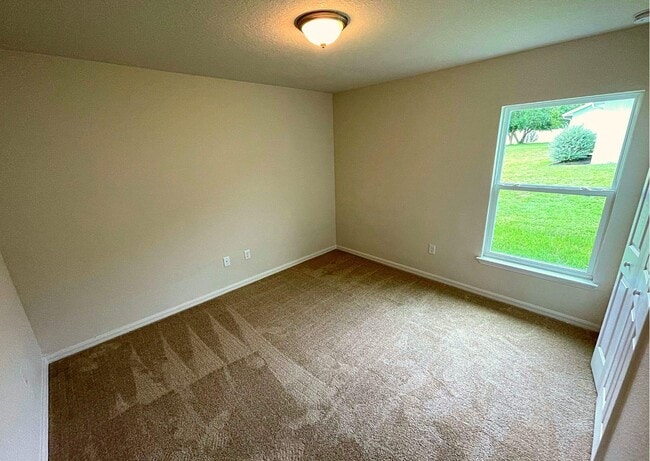 Photo - 15475 SW 34th Ave