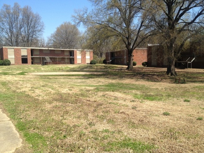 Photo - Watkins Manor