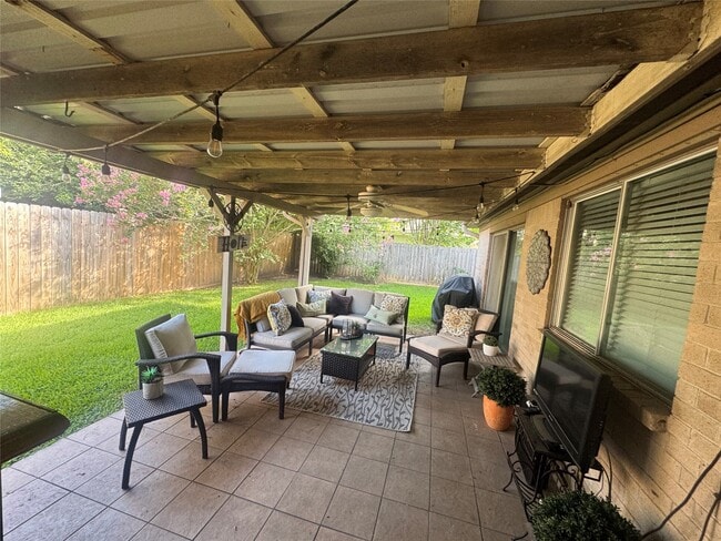 3127 Pecan Point Dr