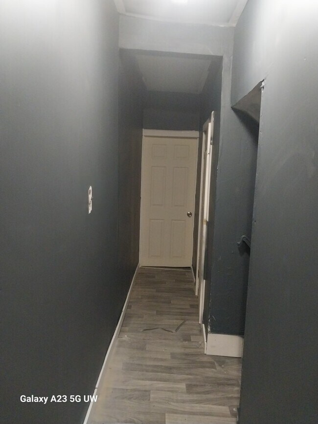 Photo - 720 Brock St