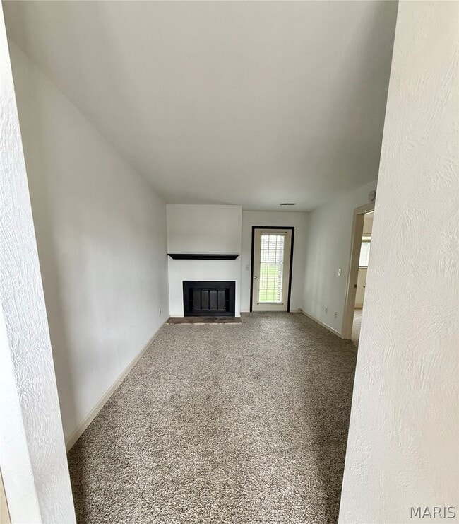 114 Ashley Dr
