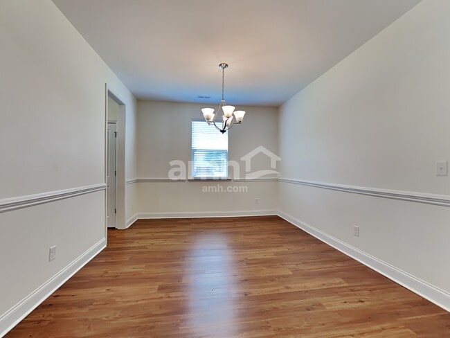 Photo - 5306 Dayan Dr