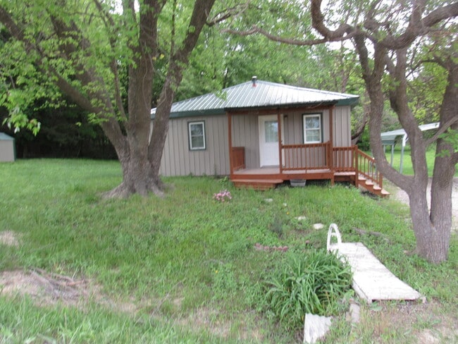 Building Photo - 2203 Old Sycamore Loop