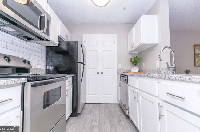 Photo - 100 Windmont Dr NE Apartment Unit 404