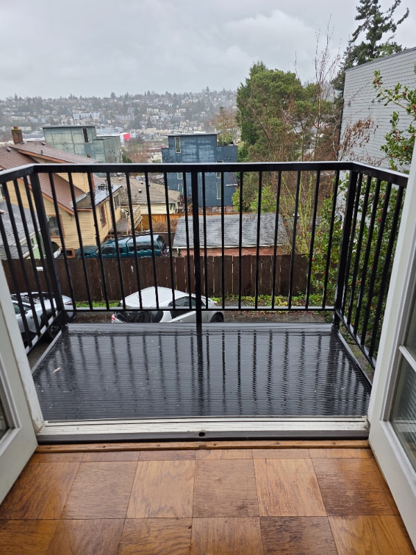 Photo - 2349 W Newton St