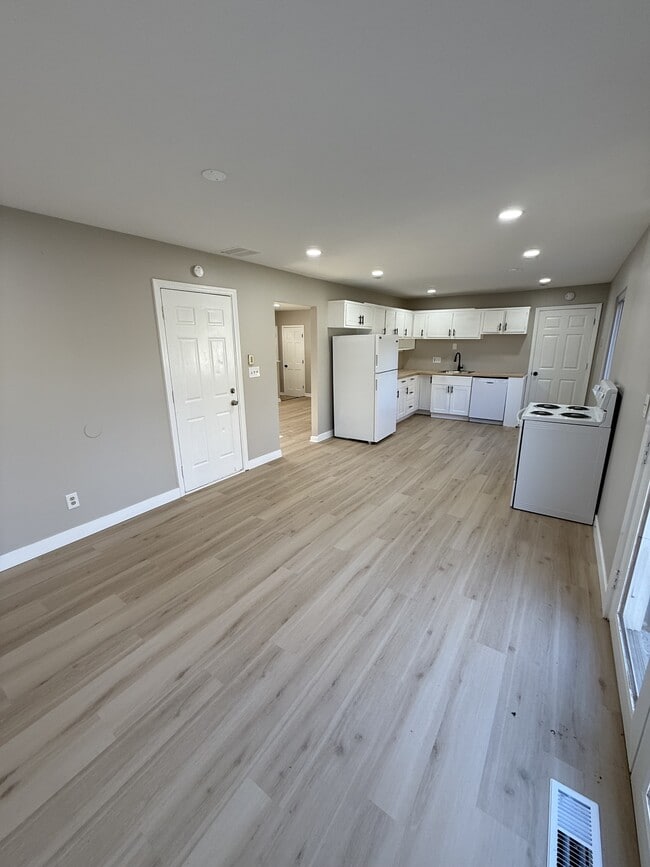 Photo - 1412 Wolf Ct Casa