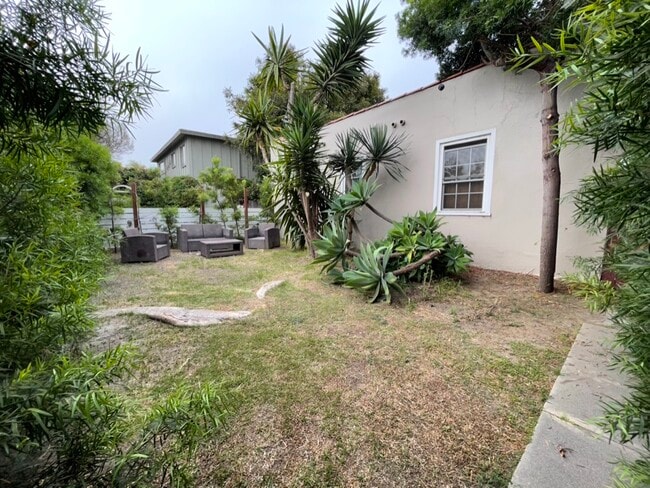 Photo - 1860 10th St Casa