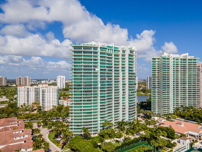 Photo - Porto Vita North