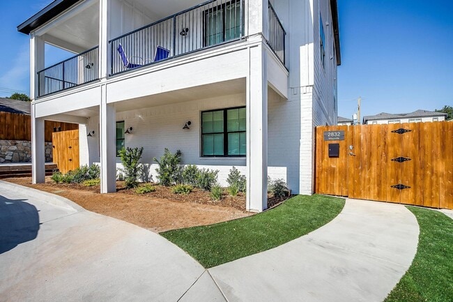 2832 Wayside Ave Unidad 2832 Wayside-27