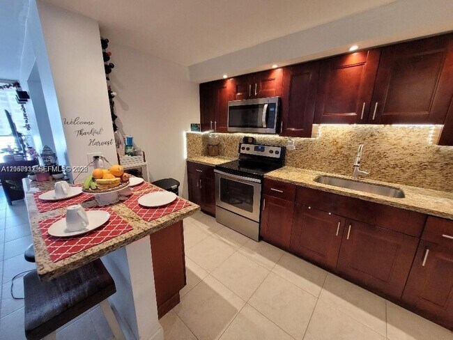 Photo - 18081 Biscayne Blvd Unidad 602