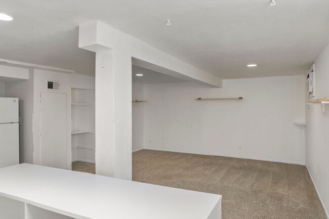 Photo - 2255 S Gilpin St