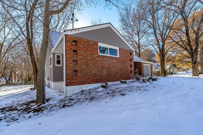 Photo - COMING SOON: Beautiful and Renovated Property in Raytown!