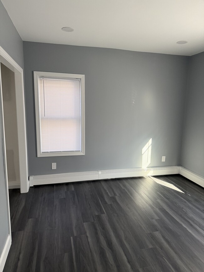 Photo - 54 Samuel Ave Unidad 54 Samuel Ave - 1st FL - 3 BR
