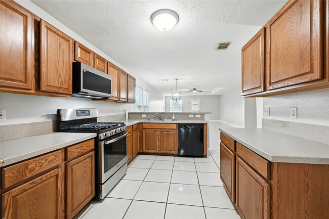 Photo - 7818 Black Gap Dr