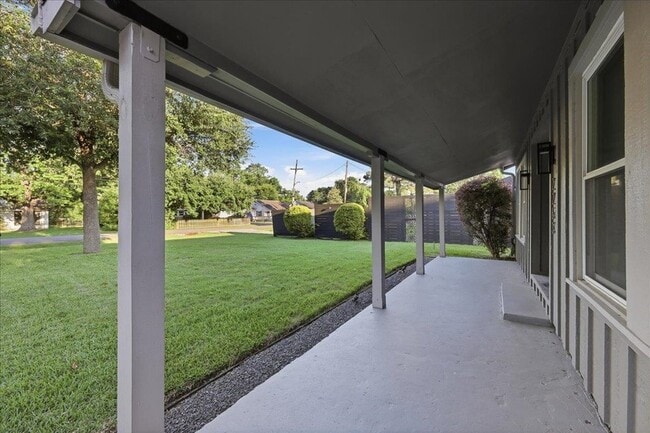 Photo - 2263 Briarcliff Dr