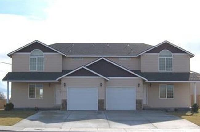 Building Photo - 460 Laguna Dr Unit 460 B Laguna Dr