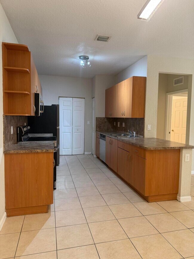 Photo - 3553 Forest Hill Blvd Unit 45