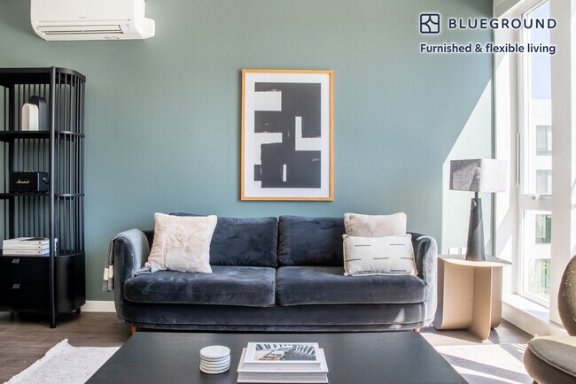 Photo - 2401 S Jackson St Unit FL6-ID590