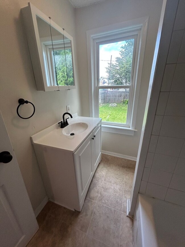305 23rd St Unit First Floor