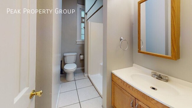 Photo - 23 W Hollister St